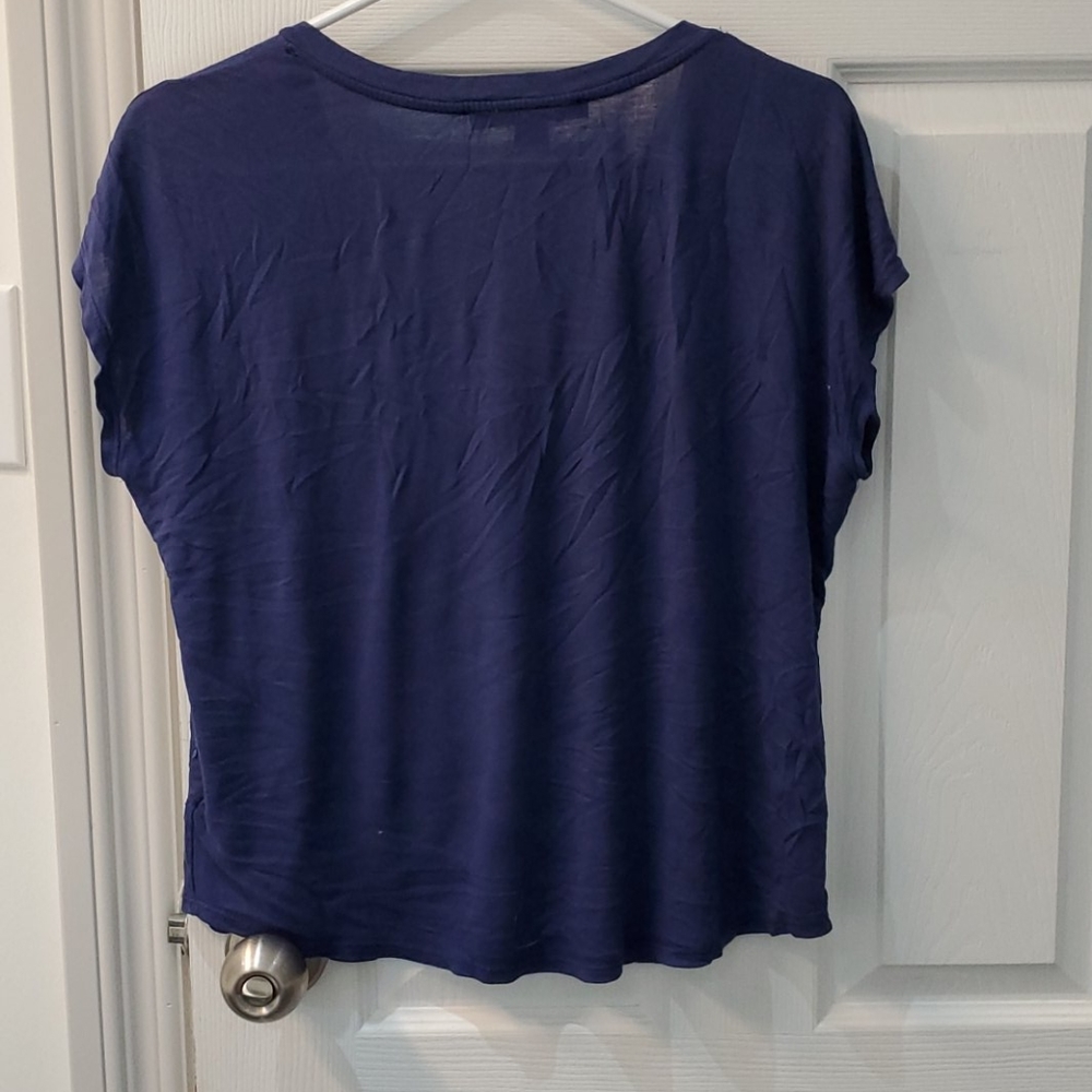 Tshirt - Picture 2 of 5